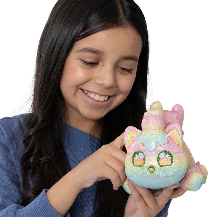 Girl holding Aphmau MeeMeows Sparkle Ice Cream