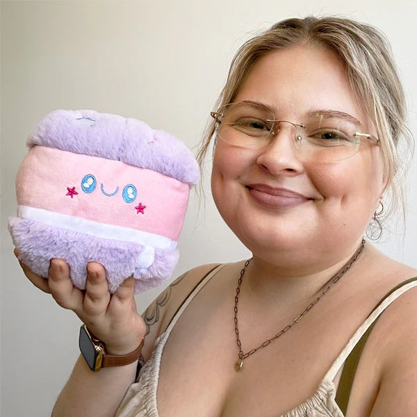 Squishable Party Snackers Pastel S'more