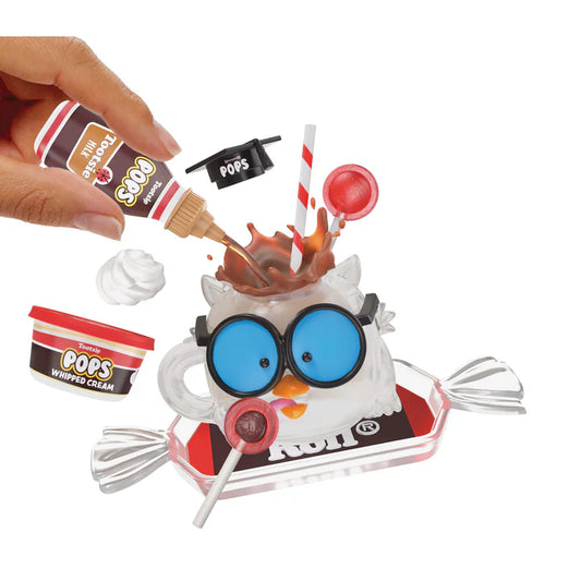 Miniverse Make It Mini Treats surprise capsule close tootsie pops