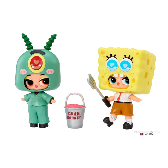 Two collectible character figures on a white background: a green alien-like figure with antennae and a red heart emblem on its head, and a yellow sponge-like figure with blue eyes holding a spatula. Between them is a small bucket labeled "CHUM BUCKET.