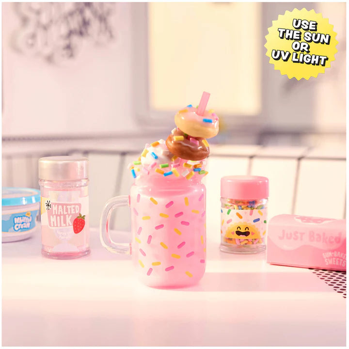 MGA Miniverse Make It Mini Diner Series 4 blind ball collectible Canada milkshake
