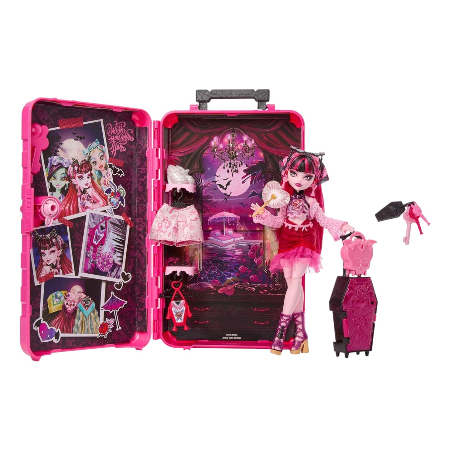 Monster High Skulltimate Secrets Gore-Geous Oasis Draculaura doll set with a suitcase and accessories on a white background