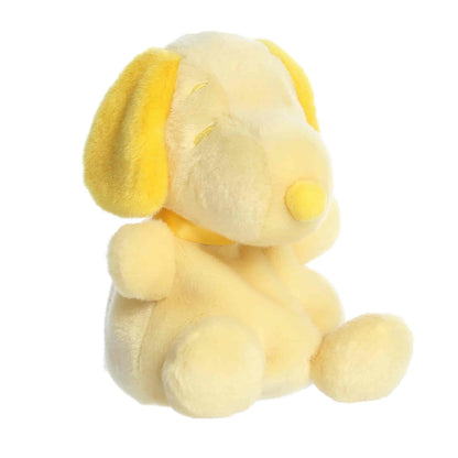 Palm Pals Peanuts Snoopy Color Collection Yellow 5-inch plush soft toy, a monochrome yellow beagle with a yellow collar in a sitting pose.