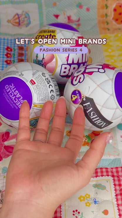 Mini Brands Fashion Series 4 surprise capsule by ZURU featuring miniature handbags and fashion accessories.